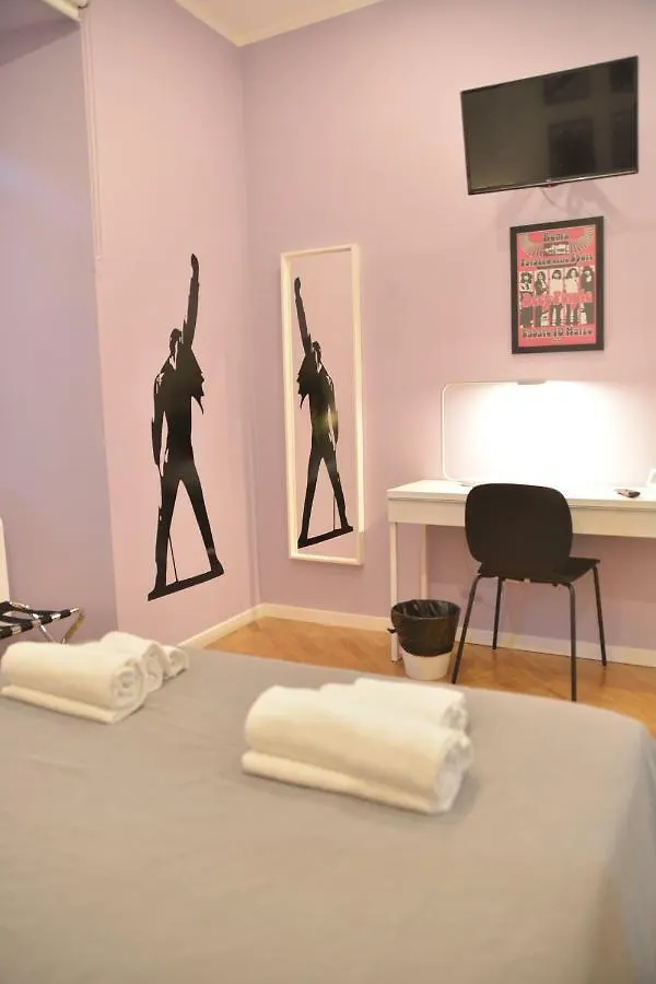 All You Need Is Rome Guesthouse 2*,