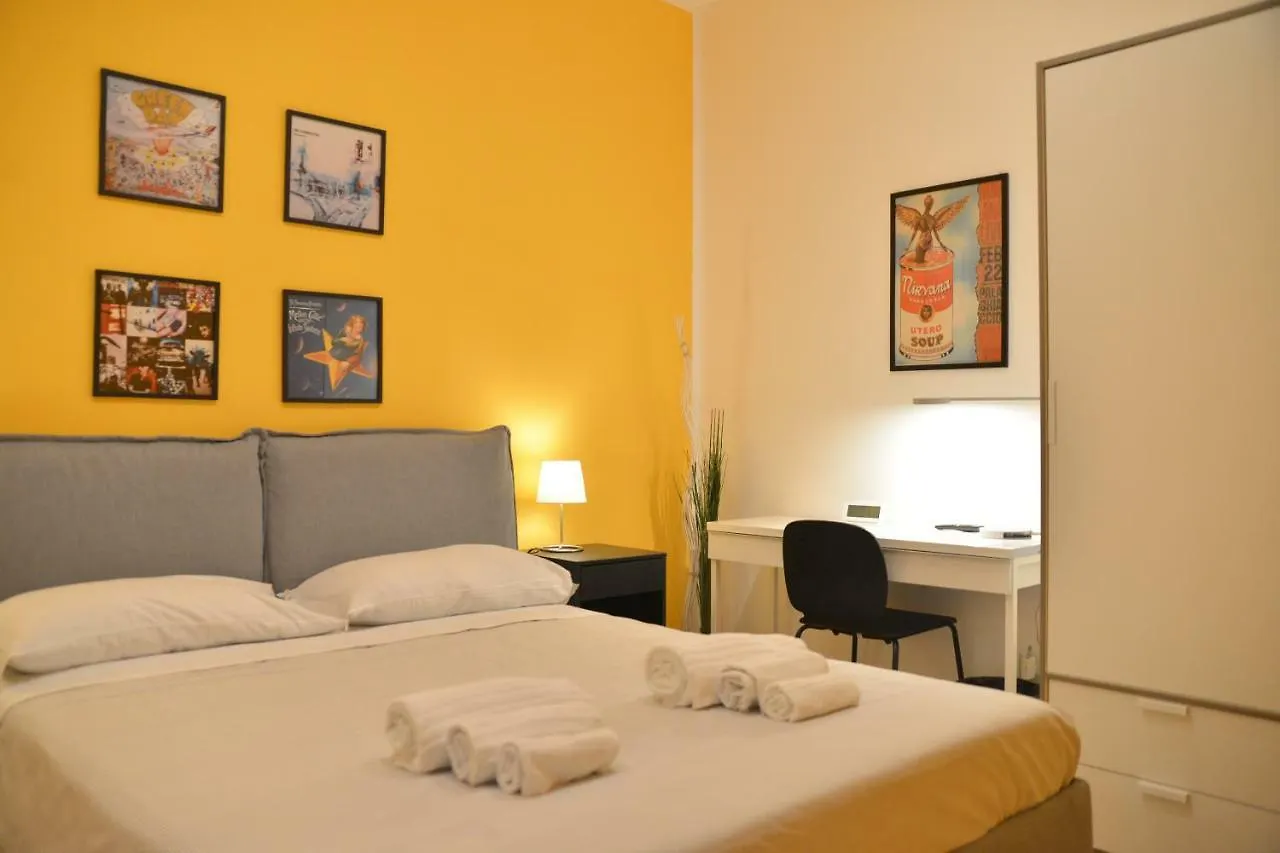 All You Need Is Rome Guesthouse 2*,  איטליה