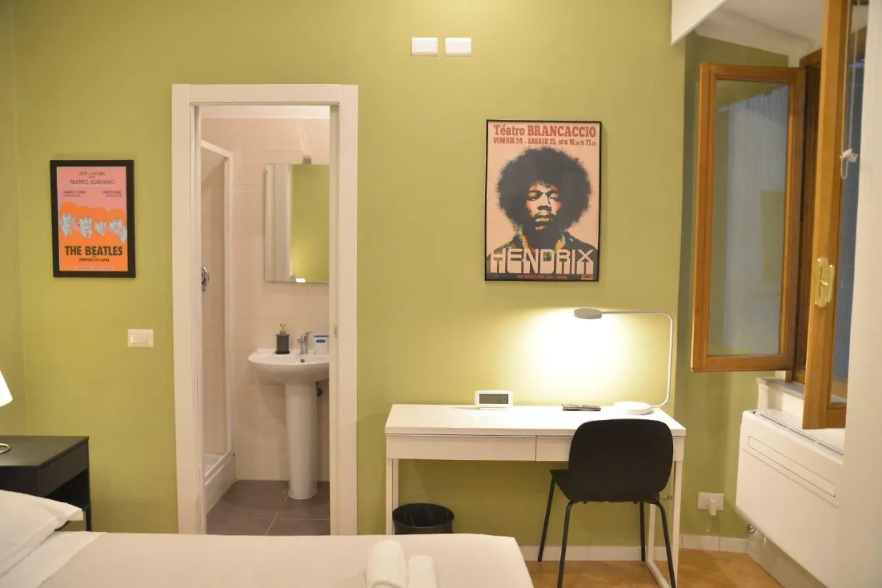 All You Need Is Rome Guesthouse בית הארחה